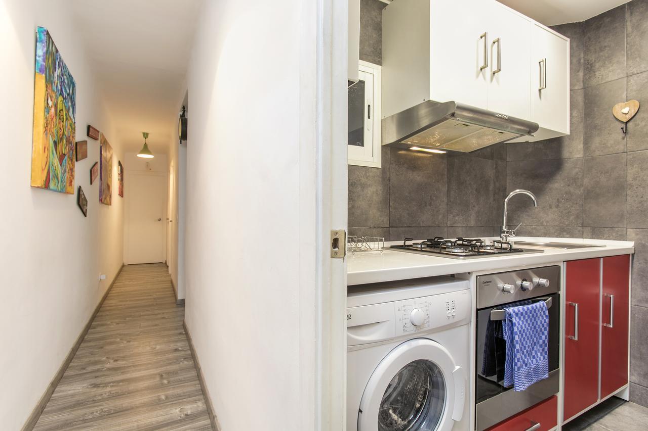 Apartamento Baba L'Hospitalet de Llobregat Exterior photo